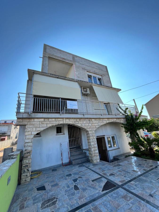 Apartmani Lamani Bibinje Exterior foto